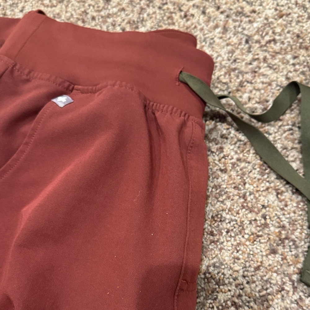 Figs Maroon Technical Scrub Top - image 5